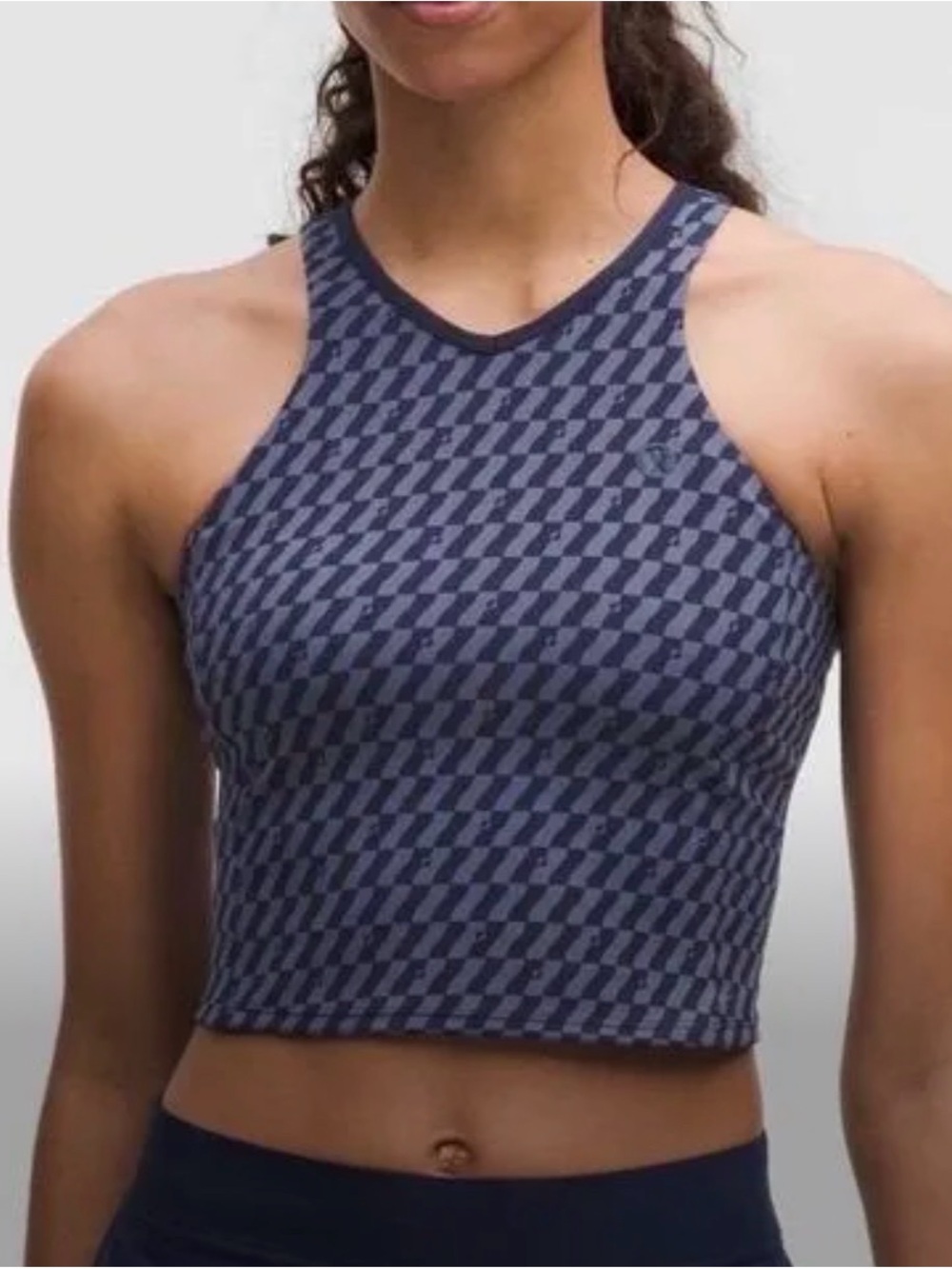 11. NWT Lululemon Cropped V-Neck Tennis Tank Top *Medium Support, B/C Cup Sz 6
